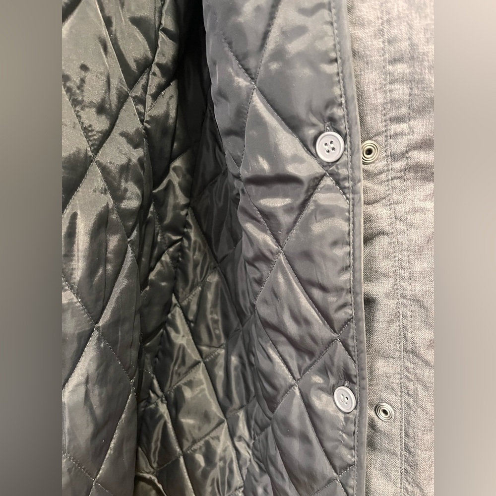 Eddie Bauer Women’s  Weatheredge Gray Coat - Picture 3 of 9